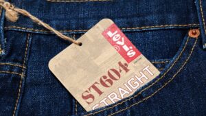 Promo jeans Levi's sconto 50% e sconto extra per iscritti 247
