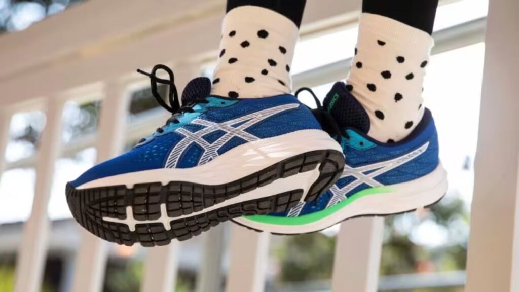 Amazon promozione sconto scarpe asics